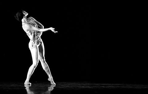 Dancer: Shu-Chen Cuff. Photography copyright Lindsay Benson Garrett.